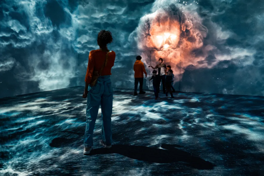 Schools, Universities & Associations